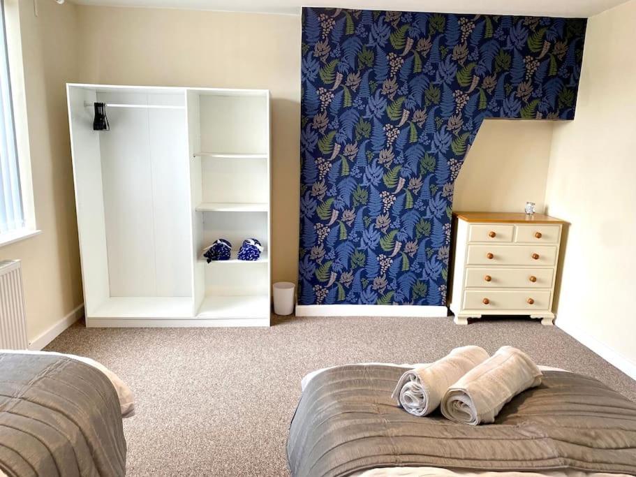 Eden Stay 5 Bedroom House Моркем Екстер'єр фото