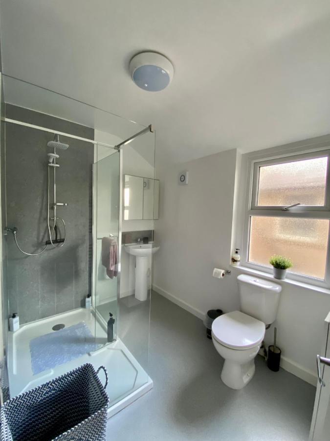 Eden Stay 5 Bedroom House Моркем Екстер'єр фото